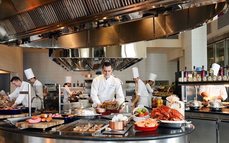  Traiteur Brunch with Dubai Creek Resort